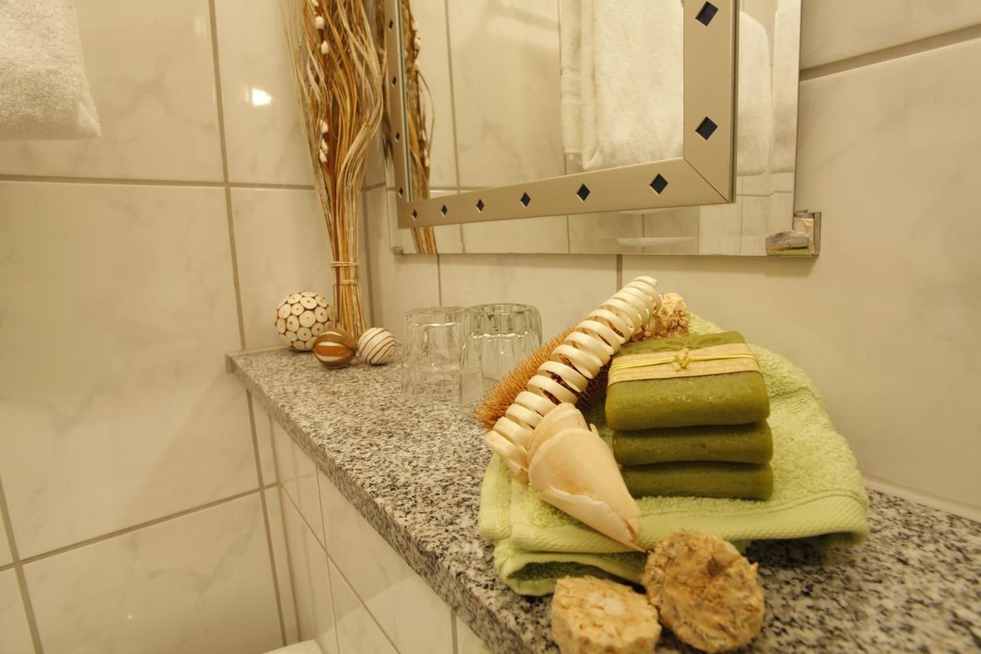 Centro Hotel Arkadia Кёльн Экстерьер фото