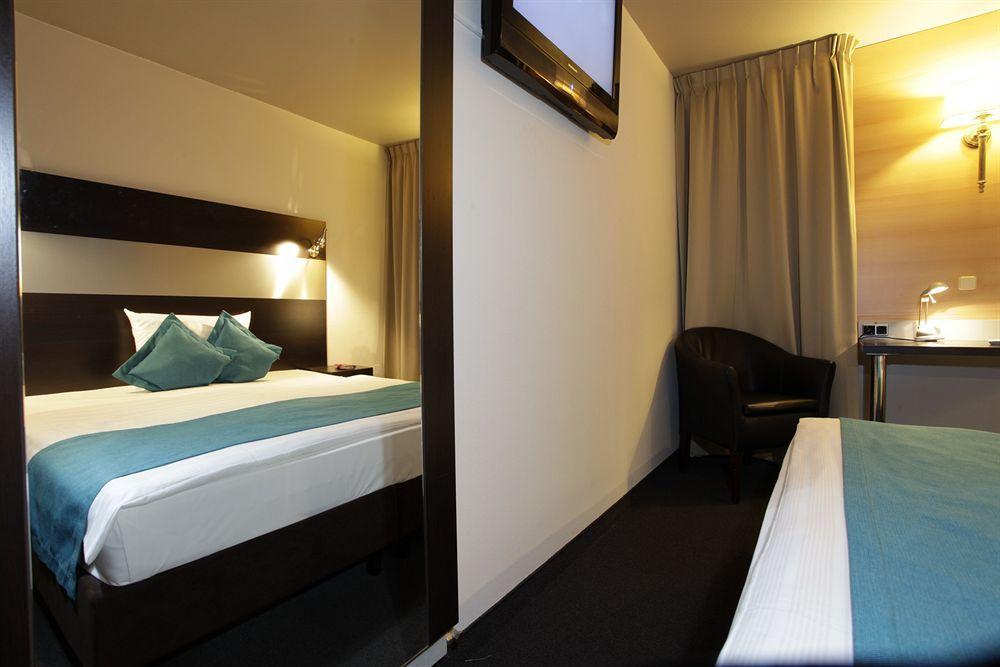 Centro Hotel Arkadia Кёльн Экстерьер фото