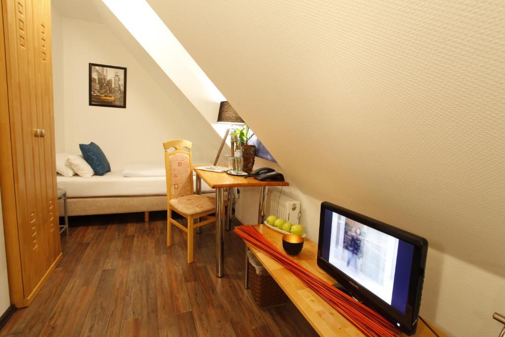 Centro Hotel Arkadia Кёльн Номер фото